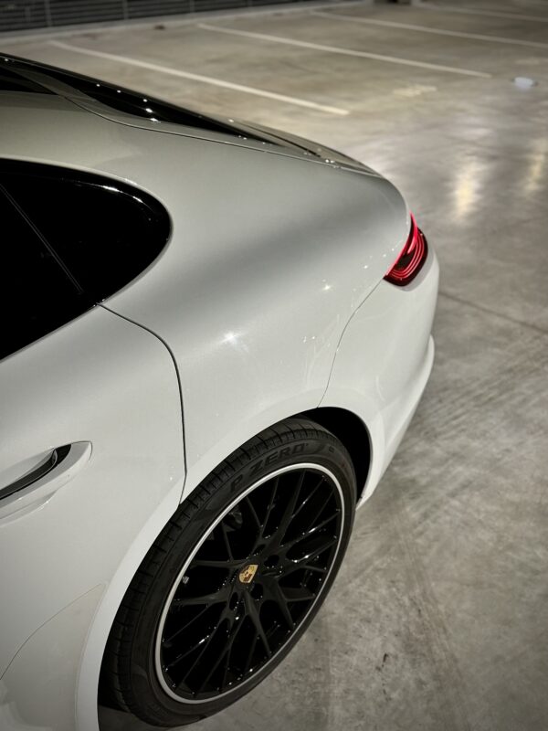 Porsche Panamera 4S – Image 5